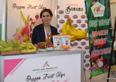 Mrs Demy from Fruits and Greens Co. The company supplies a variety of fresh fruits and dragon fruit chips from Vietnam.